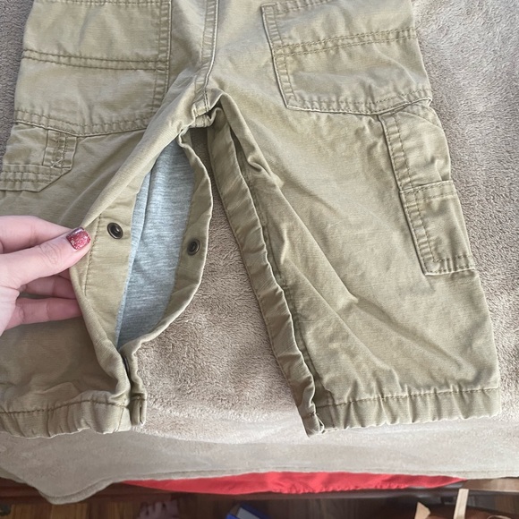 Boys size 9 months khaki overalls - Picture 5 of 7